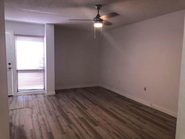 Foto del edificio - 5500 Ocean Shore Blvd