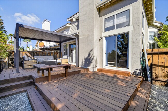 Foto del edificio - 151 Buck Ct