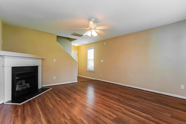 Foto del edificio - 2232 Castle Pines Dr
