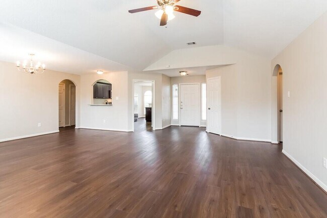 Foto del edificio - 9808 Woodhollow Dr
