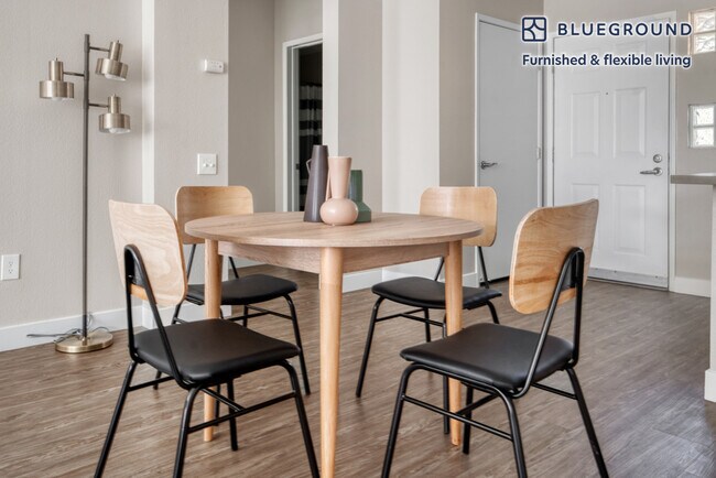 Foto del edificio - 1331 40th St