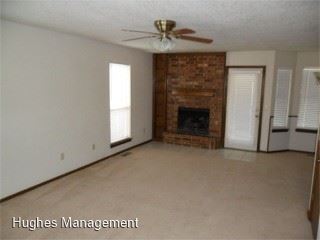 Building Photo - 3 br, 3 bath House - 304 Pine Cove Court