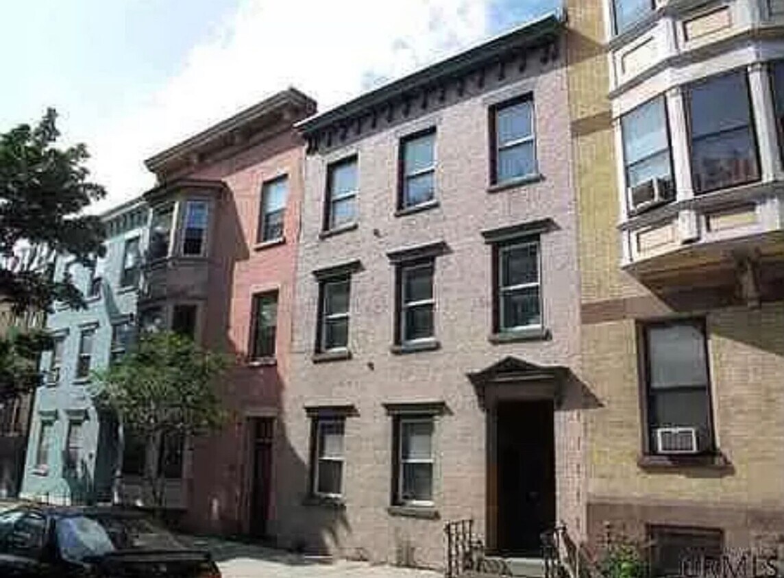 Foto principal - 398 Madison Ave