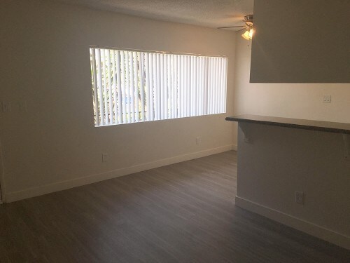 Foto del edificio - 1732 6th Ave
