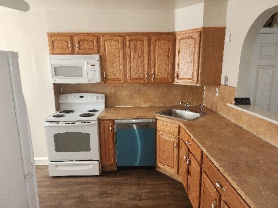 Cocina - 2044 N 63rd St