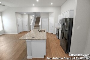 Foto del edificio - 161 Nespral Dr