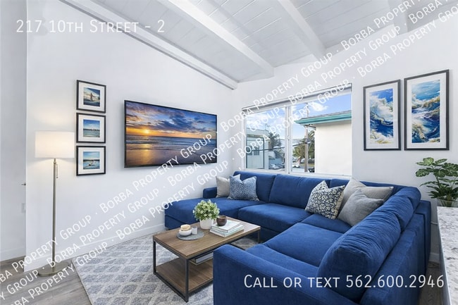 Building Photo - 217 10th St