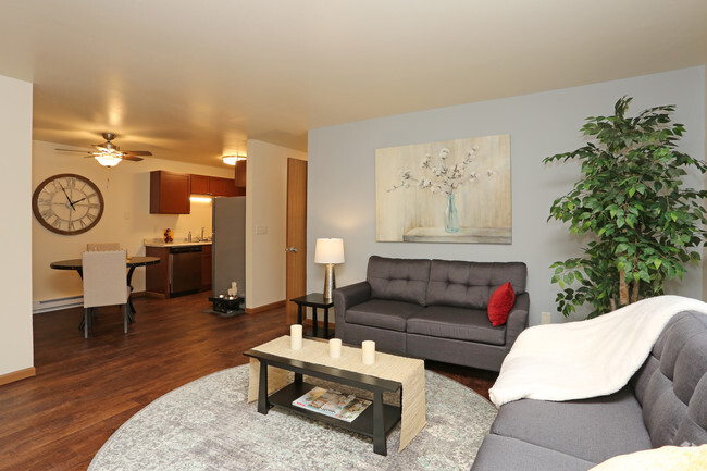 2HAB - A - Woodfield Heights Apartments