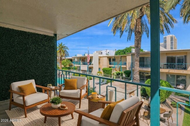 Foto del edificio - 3655 N 5th Ave