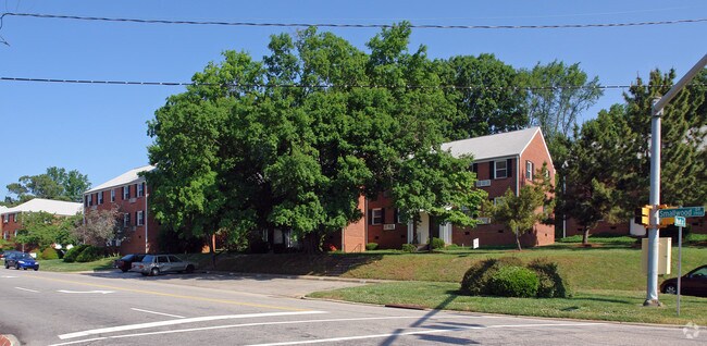 Foto del edificio - Smallwood Apartments
