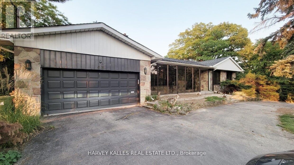 Building Photo - 48 Forest Grove Dr