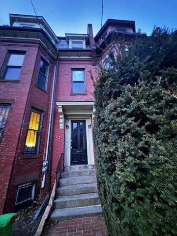 Building Photo - 57 Fort Ave