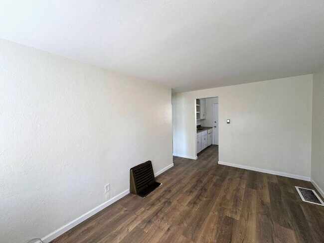 Foto del edificio - 9275 E 14th Ave