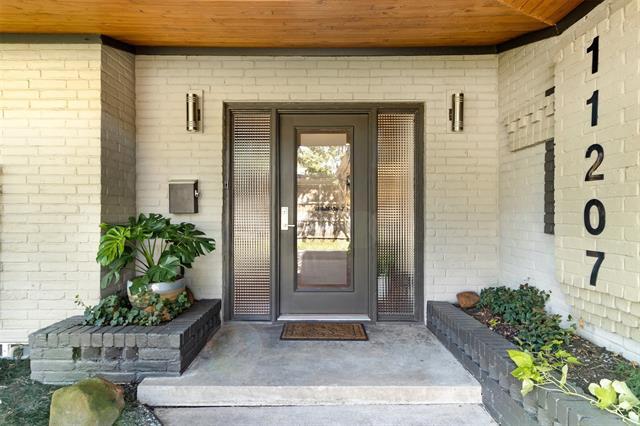 Building Photo - 11207 Pinocchio Dr