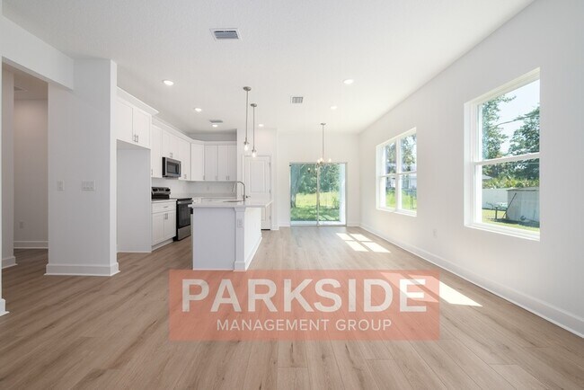 Foto del edificio - 1512 W 8th St