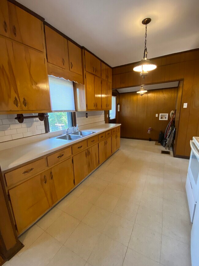 Foto del edificio - 1502 Debow St