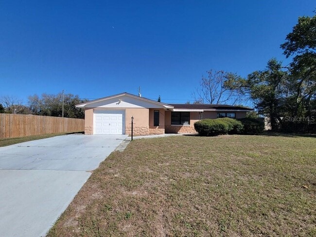 Building Photo - 4542 Grand Central Ave