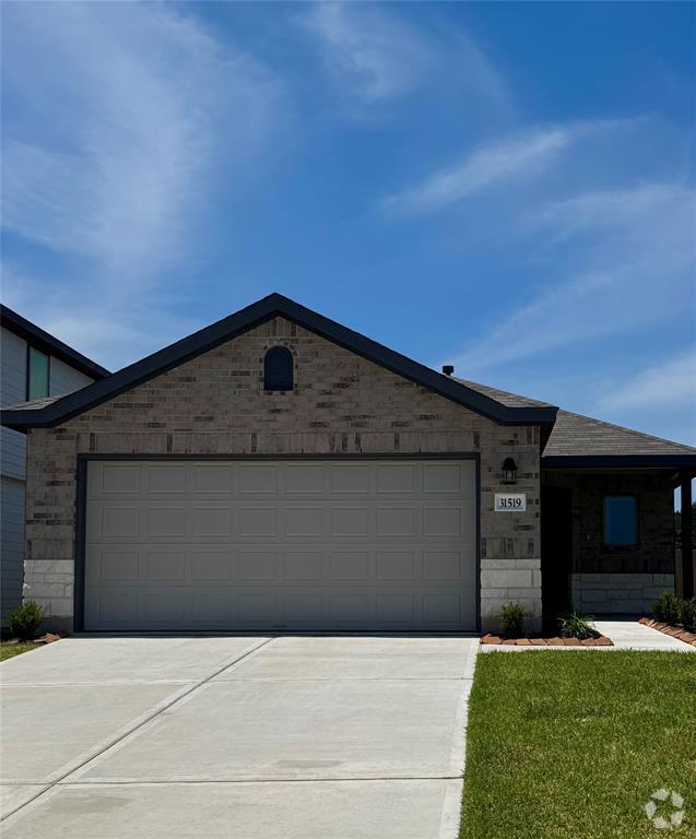 Building Photo - 31519 Sapphire Spgs Dr