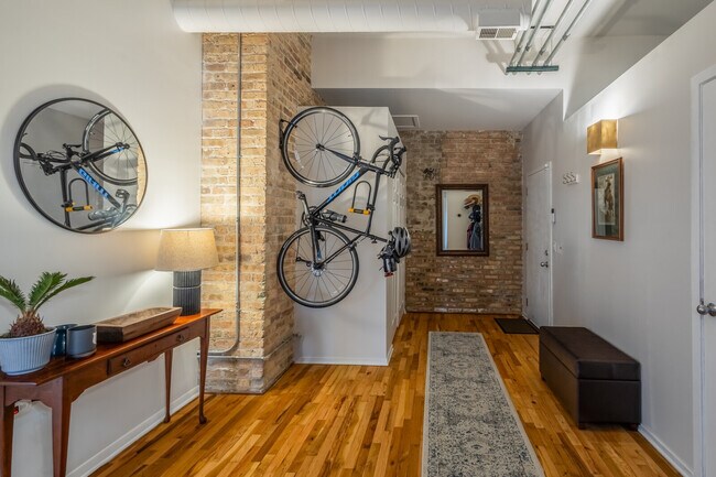 Foto del edificio - 515 N Noble St