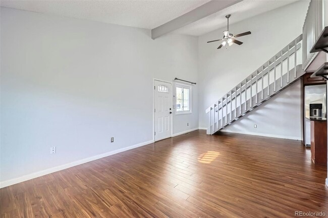 Foto del edificio - 608 Pheasant View Dr