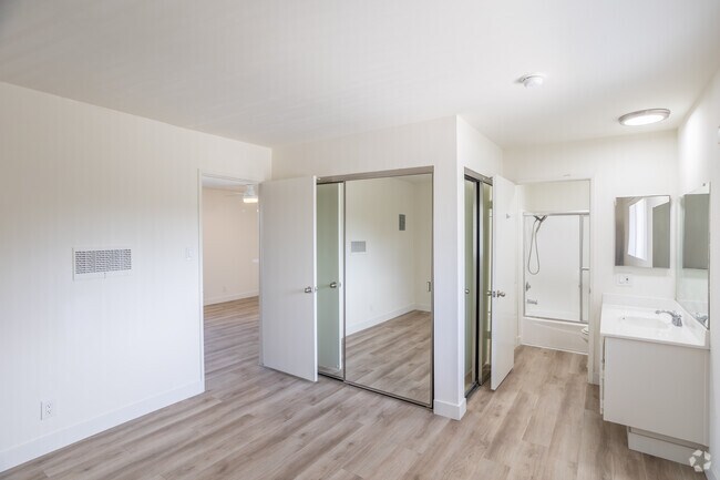 1 habitación, 1 baño - 575 pies cuadrados - Dormitorio - Gateway Tarzana Apartments