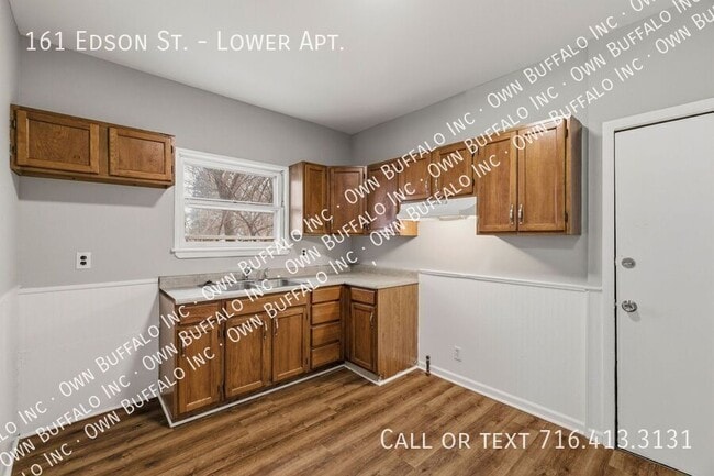 Building Photo - 161 Edson St