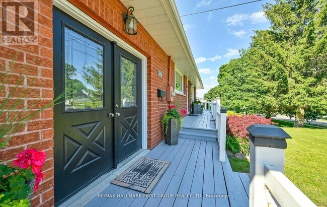 Building Photo - 311 Frederick St