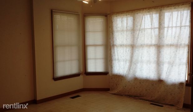 Building Photo - 219 Krick Rd