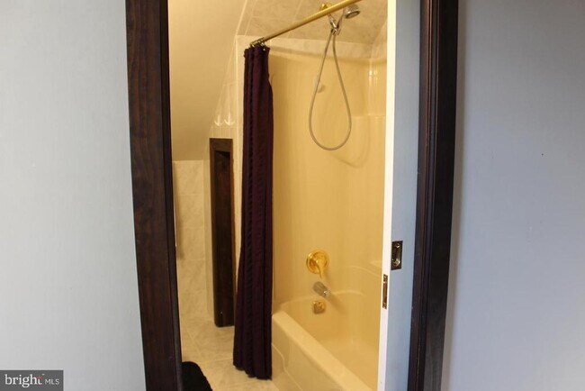 Foto del edificio - 1934 Bleim Rd