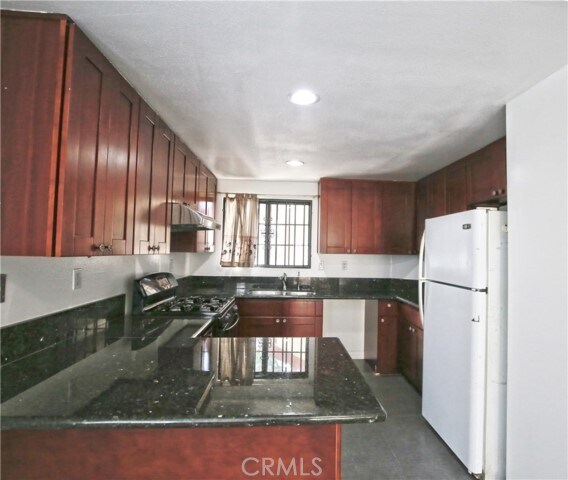 Building Photo - 4638 Larry Ave
