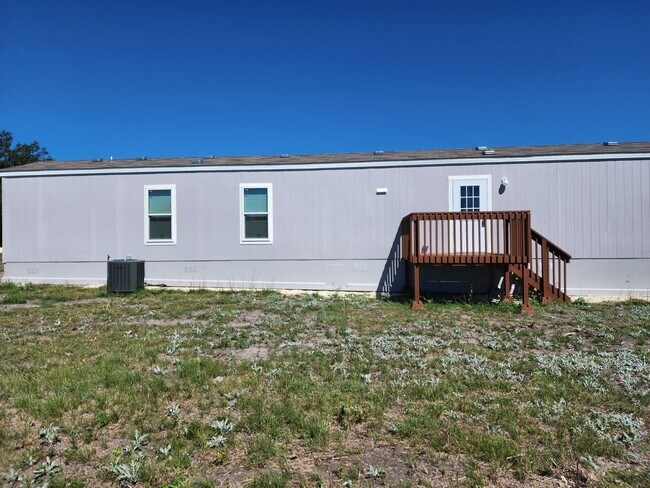 Building Photo - 220 CR 2600