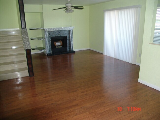 Foto del edificio - 1645 W Baseline Rd