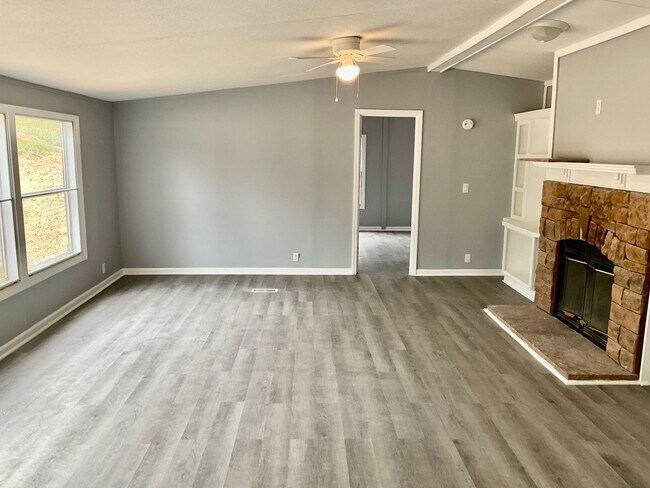 Foto del edificio - New 4 Bedrooms, 2 Baths Doublewide Home  F...