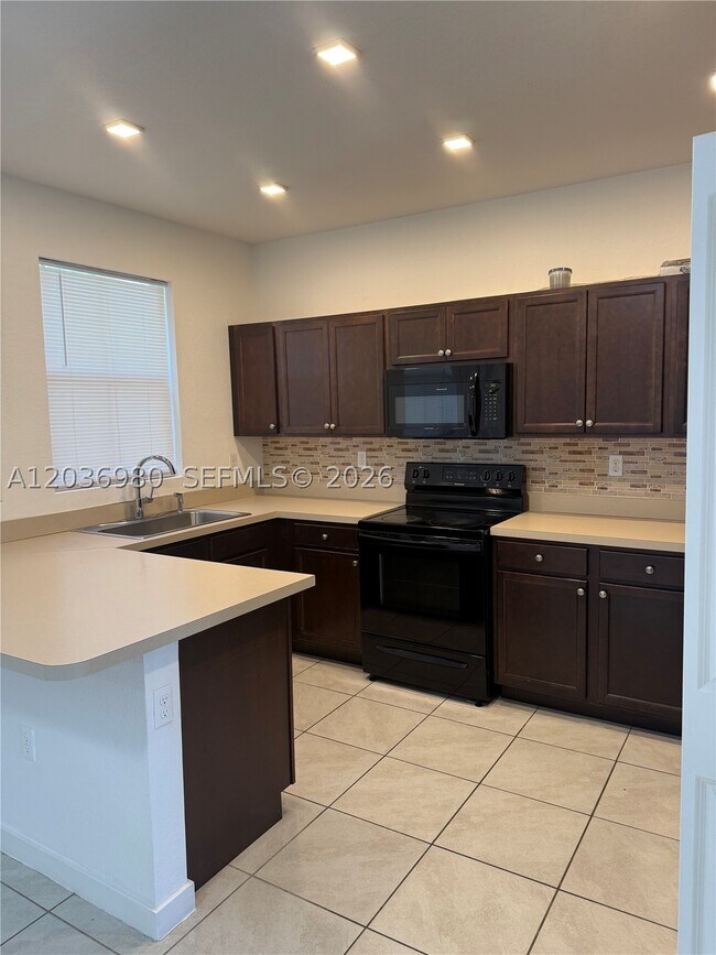 Building Photo - 24360 SW 117th Ave