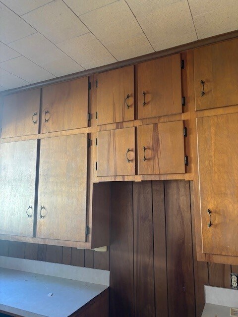 Foto del edificio - 119 W Bertheaud Ave