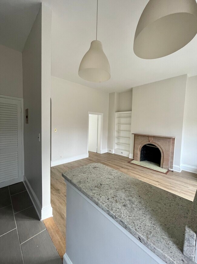 Building Photo - 1601 Park Avenue, Unit 3