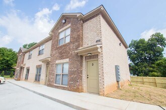 Building Photo - 406 W Matthews Ave