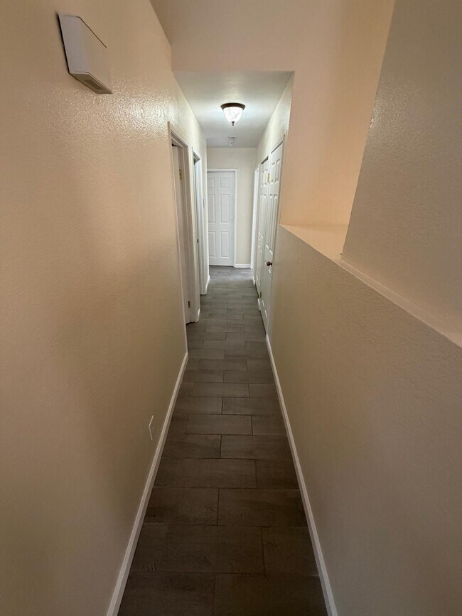Foto del edificio - 3824 Juniper Ridge Ln