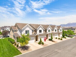 Building Photo - 98 E Harmony Ct