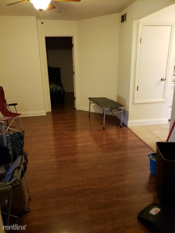 Building Photo - 2 br, 2 bath Condo - 1922 Las Palmas Lane ...