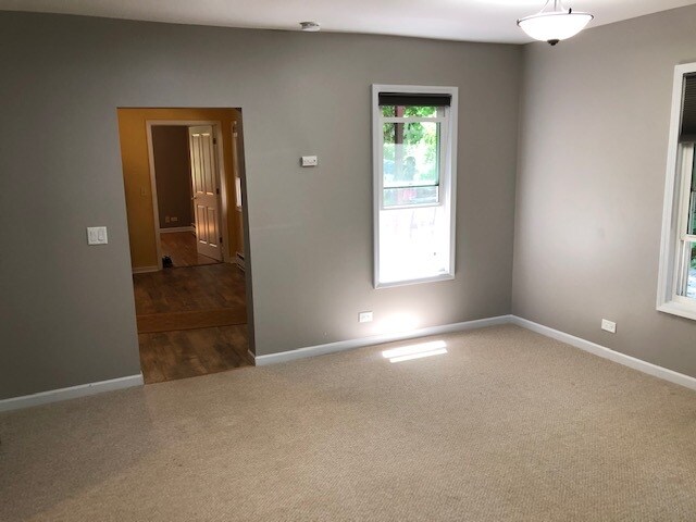 Dining Room/office/e-learning - 315 Prairie St