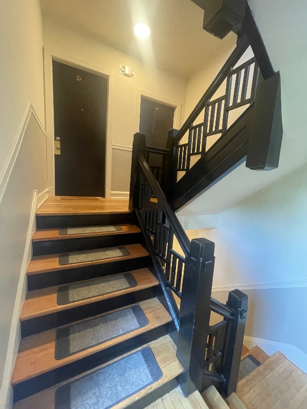 Building Photo - 5115 S Drexel Ave