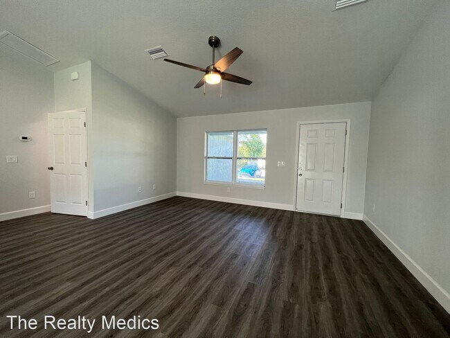 Building Photo - 3 br, 2 bath House - 16815 SW 50th Cir