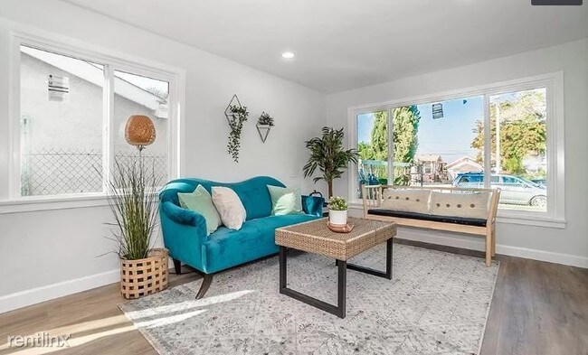 Foto del edificio - 2 br, 1 bath House - 902 W 134th St
