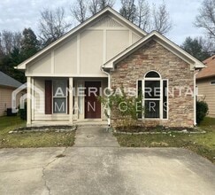 Building Photo - 525 Fox Run Cir