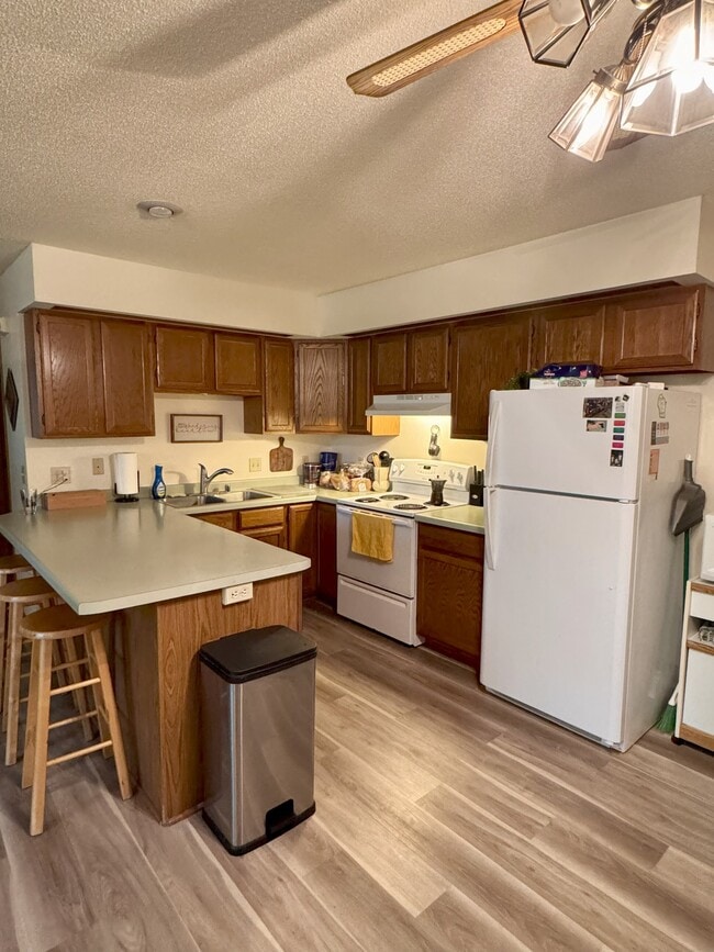 Building Photo - 1411 Devney Dr