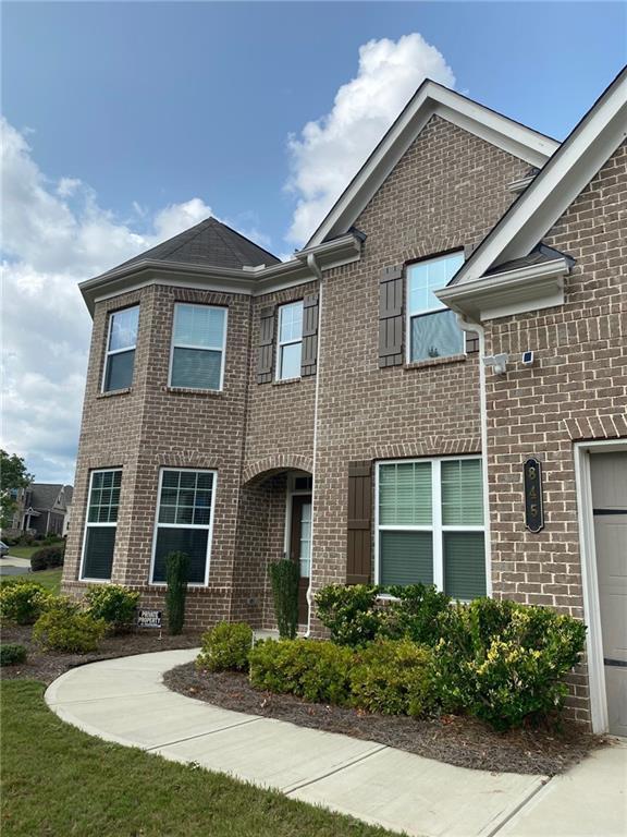 Building Photo - 845 Elmsbrook Ln