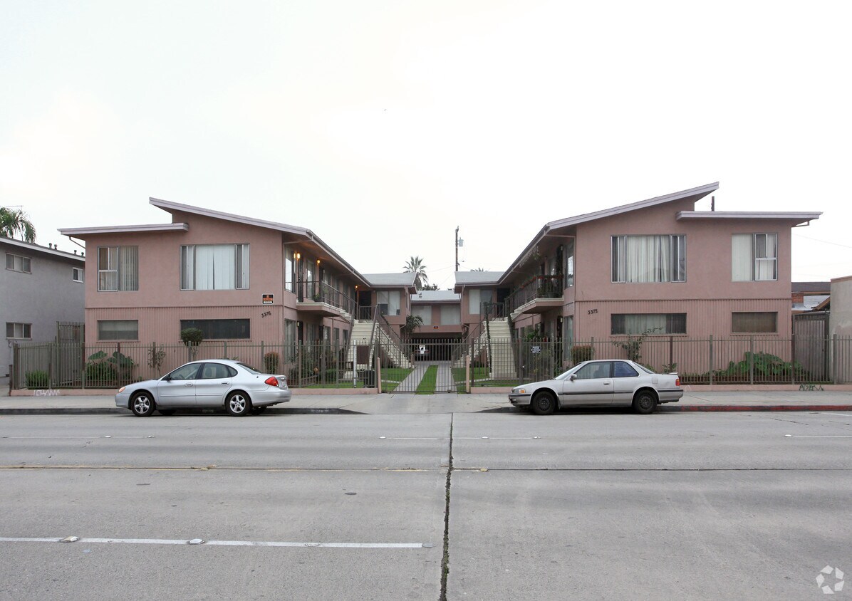 Primary Photo - 3372-3376 Martin Luther King Jr Blvd