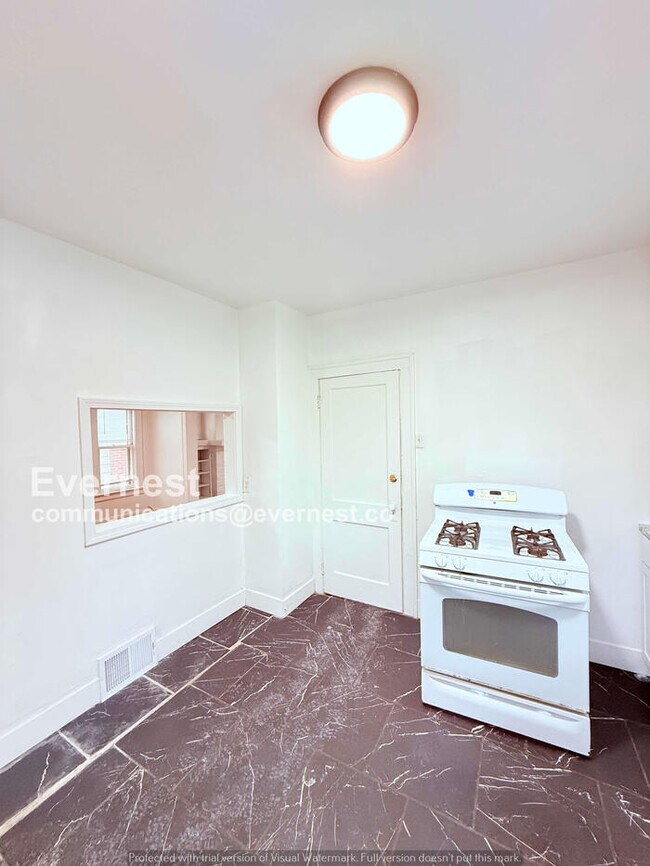 Foto del edificio - Cozy 3 Bed/1 Bath Home / Pet-Friendly / Available Now!