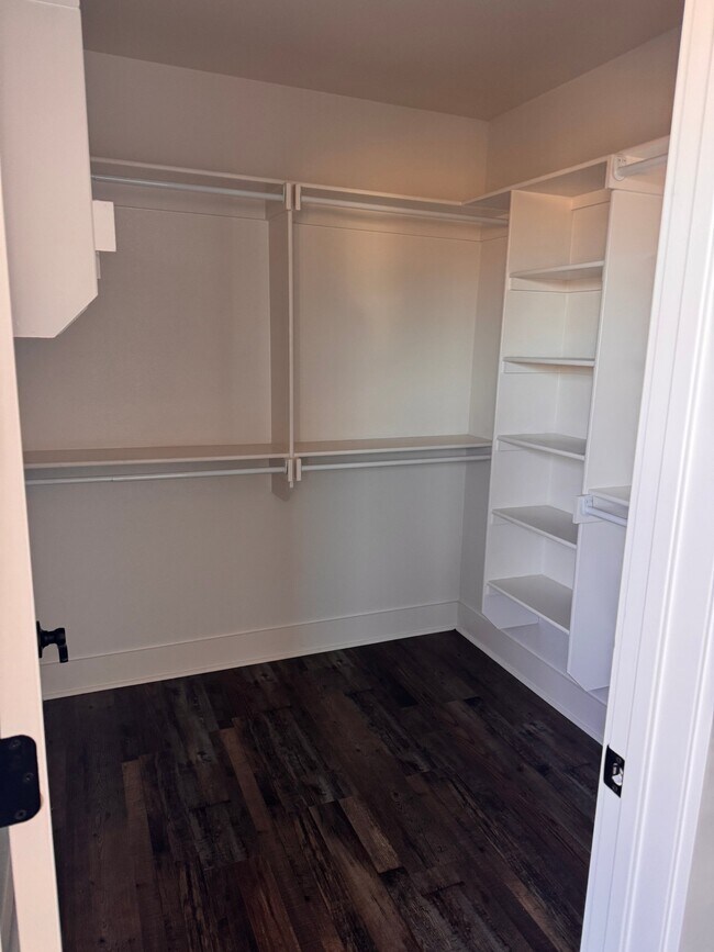 Foto del edificio - 222 Nebo St